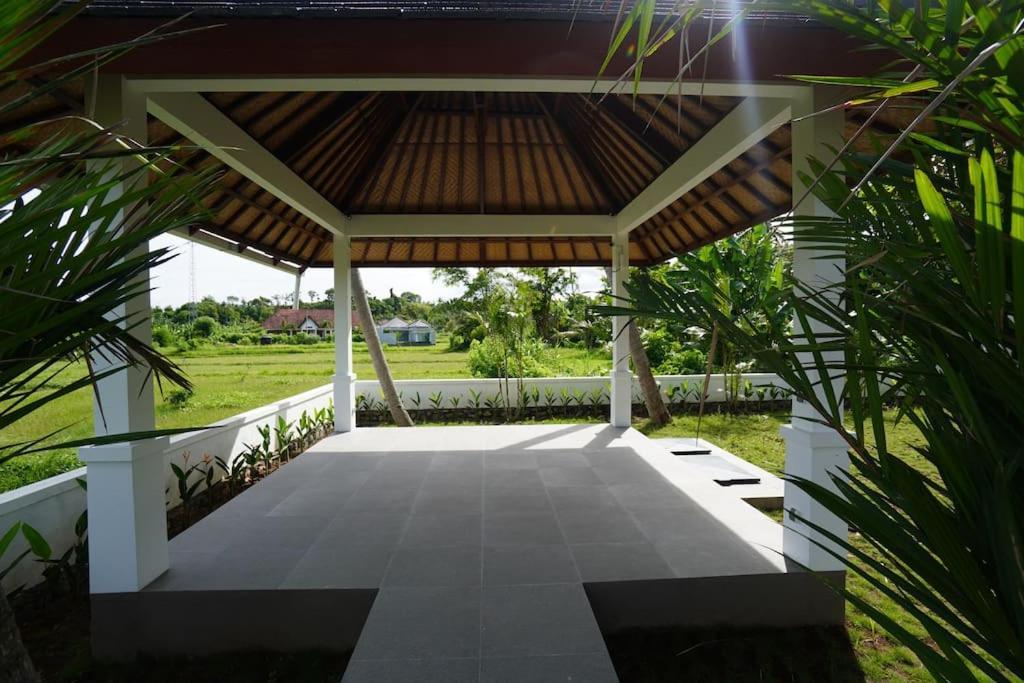 Villa Vespa Lovina Екстер'єр фото
