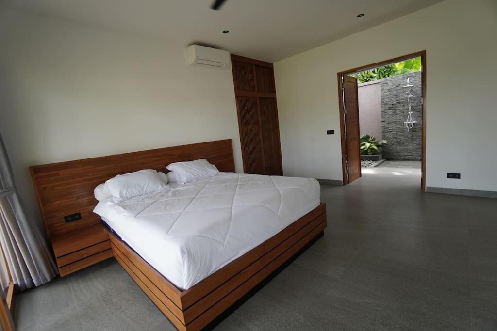 Villa Vespa Lovina Екстер'єр фото